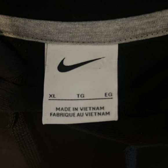 Brand new, never worn Nike USC hoodie. - Picture 2 of 3